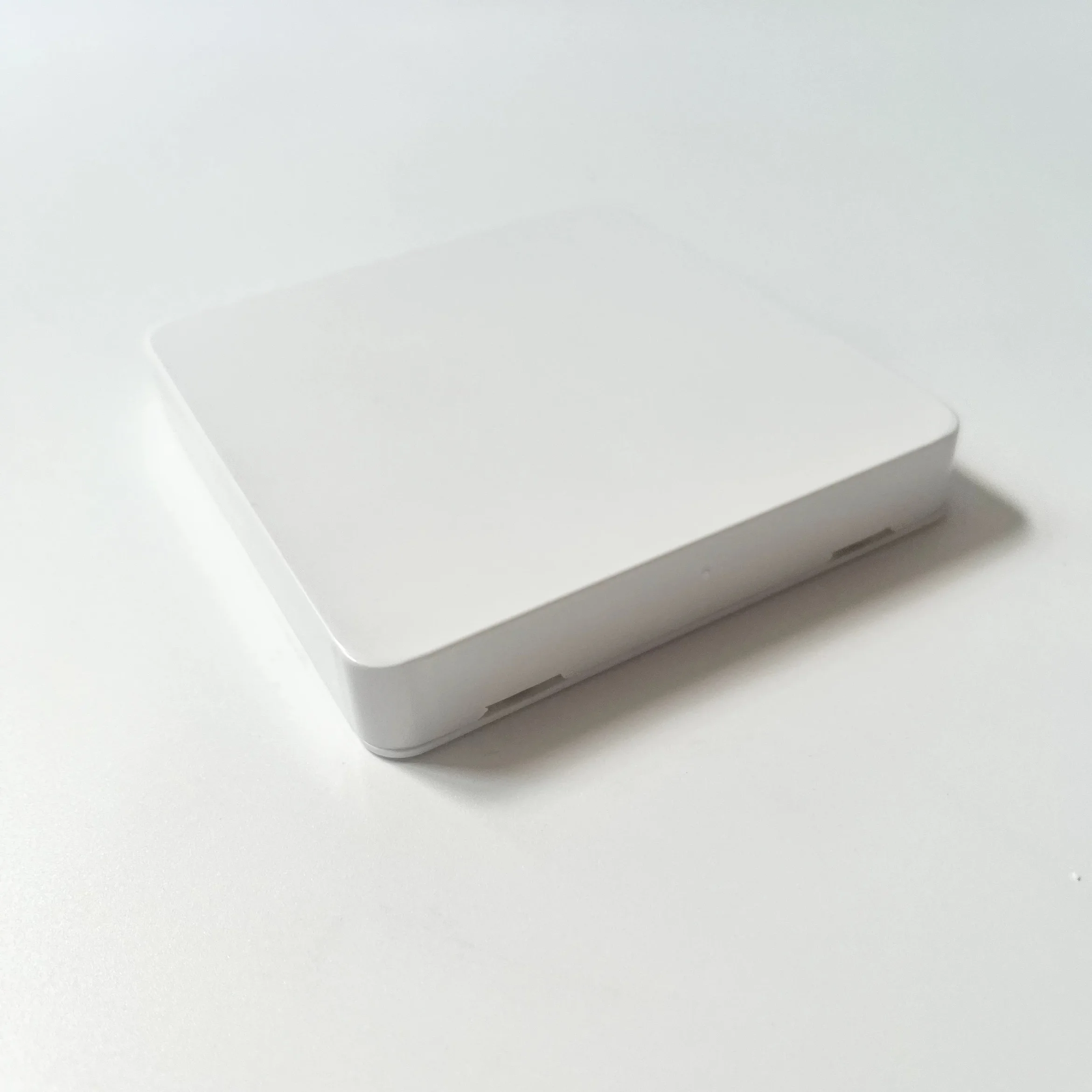 กล่องต่อสายไฟเบอร์ออปติก20ชิ้นวัสดุ ABS 90*95*15มม.