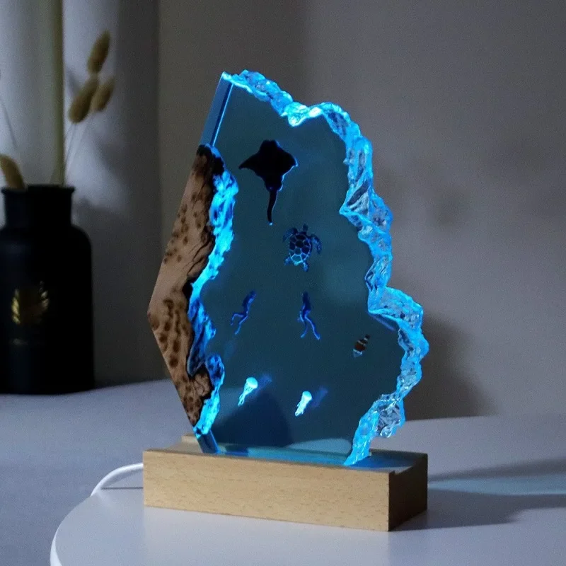 Home decoration mermaid, hammerhead shark desktop office, art ornaments turtle jellyfish, solid wood gifts resin lamp