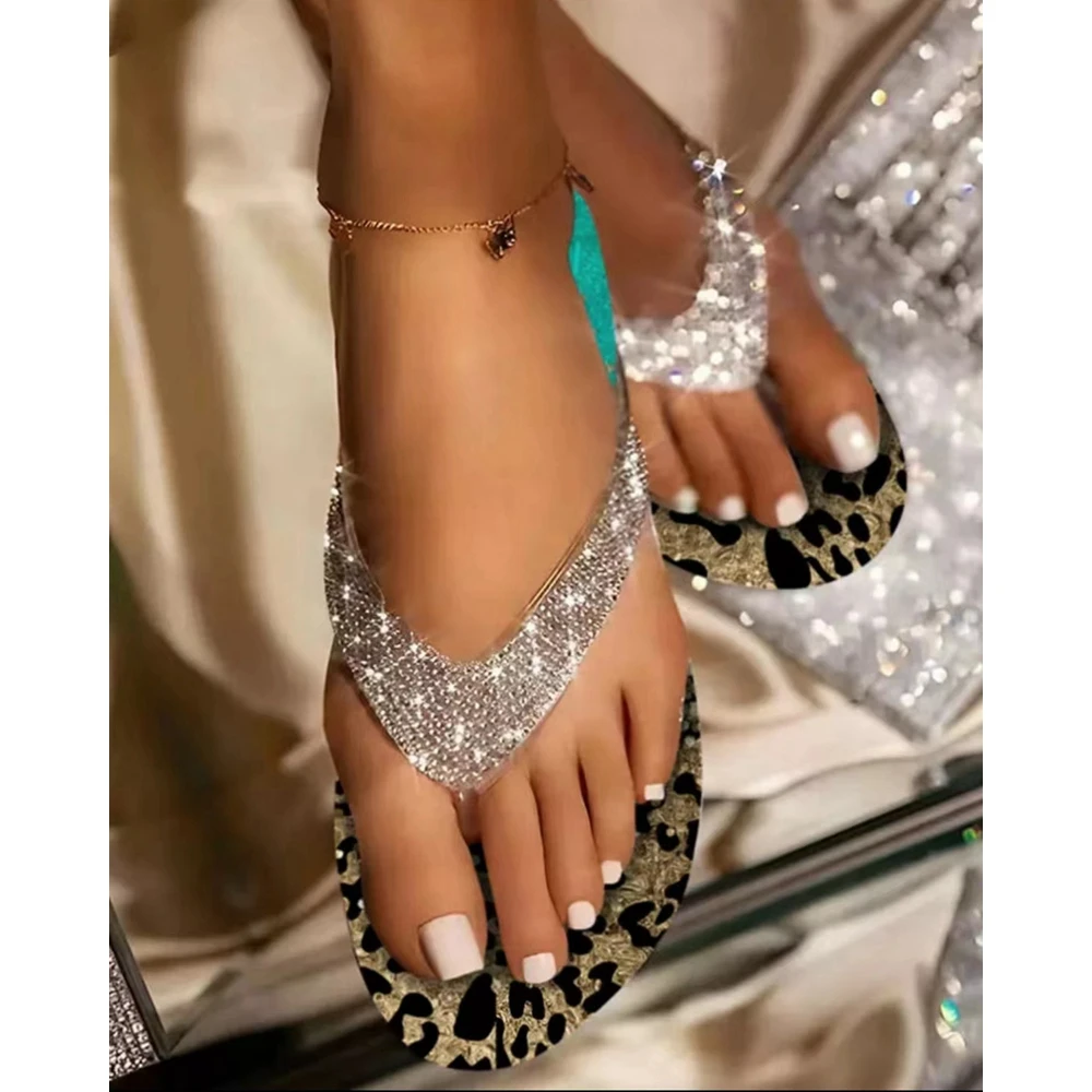

Chaussons Requin Flip Flops Home Slippers Summer Leopard Print Slippers Rhinestone Decor Flats Sandals Femme Casual Women Shoes