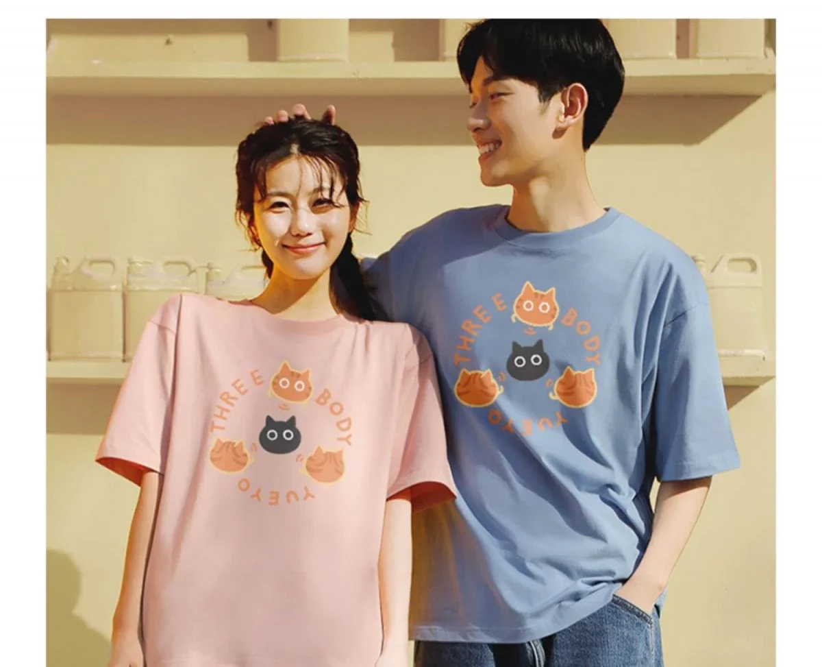 Japanese Cotton Cute Three Body Cat Short Sleeve T-shirt for Men and Women Couples Summer Loose Versatile Half Sleeve Top