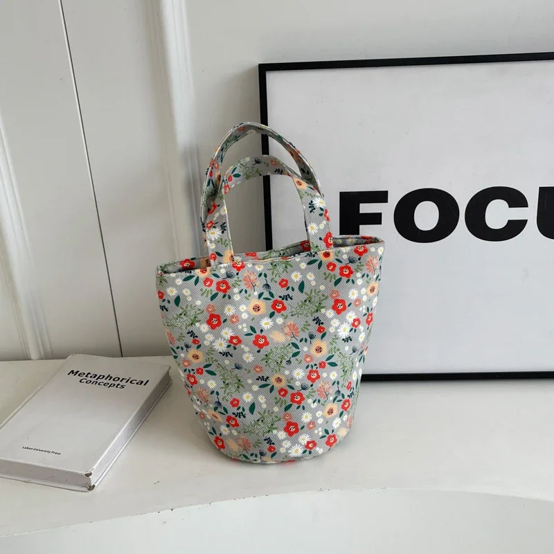 Bolsa casual de lona floral pequena para mulheres, bolsa versátil, grande capacidade, bolsa pendular, moda feminina, nova, 2024