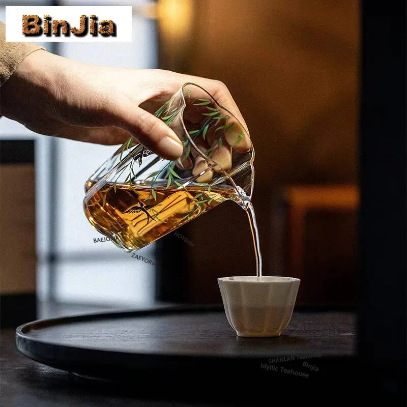 

230ml Glass Willow Swallow Begonia Tea Pitcher Tea Divider Cha Hai Dispenser Justice Cup Fair Mug Tea Ceremony Craft Supplies
