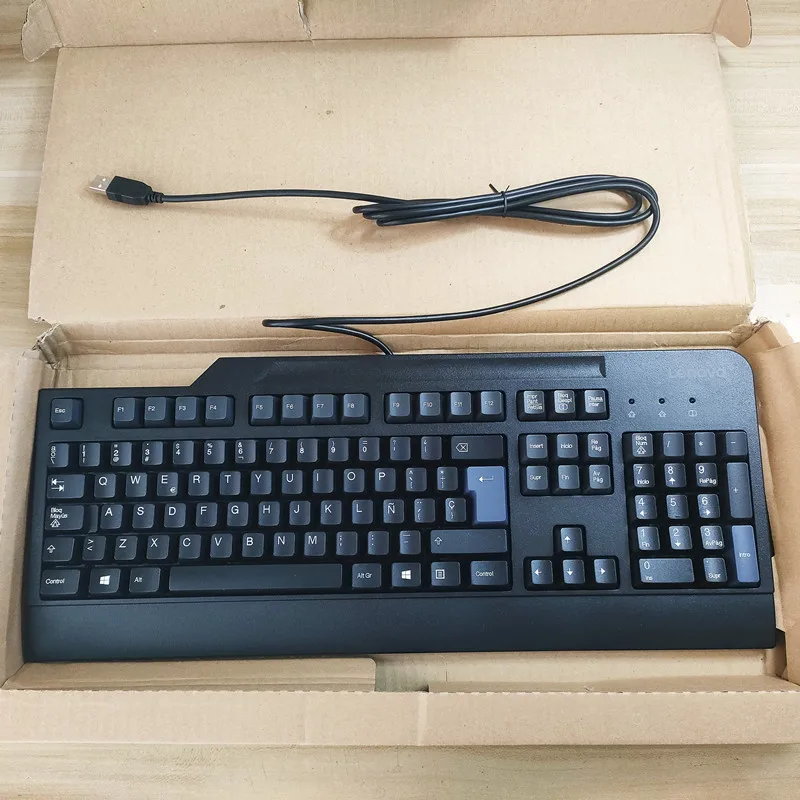 

Spanish layout USB wired keyboard For Lenovo SK-8825