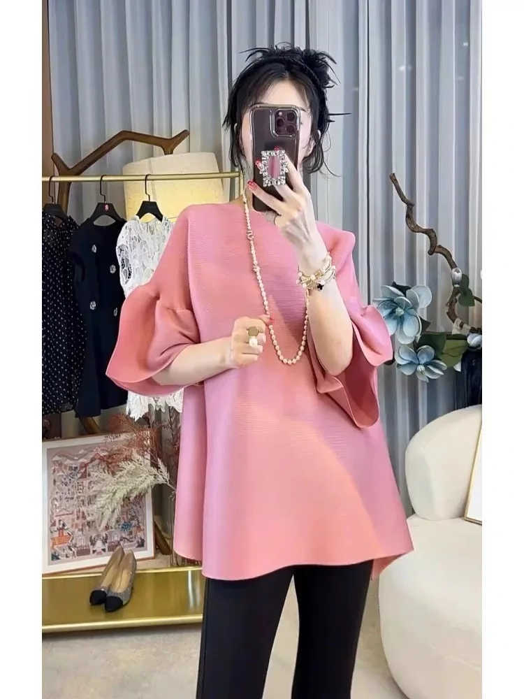 

French Pleated 2025 Early Autumn New Style Stylish and Feminine Versatile Round Neck Mid Sleeve Pleated Top for Age Reduction