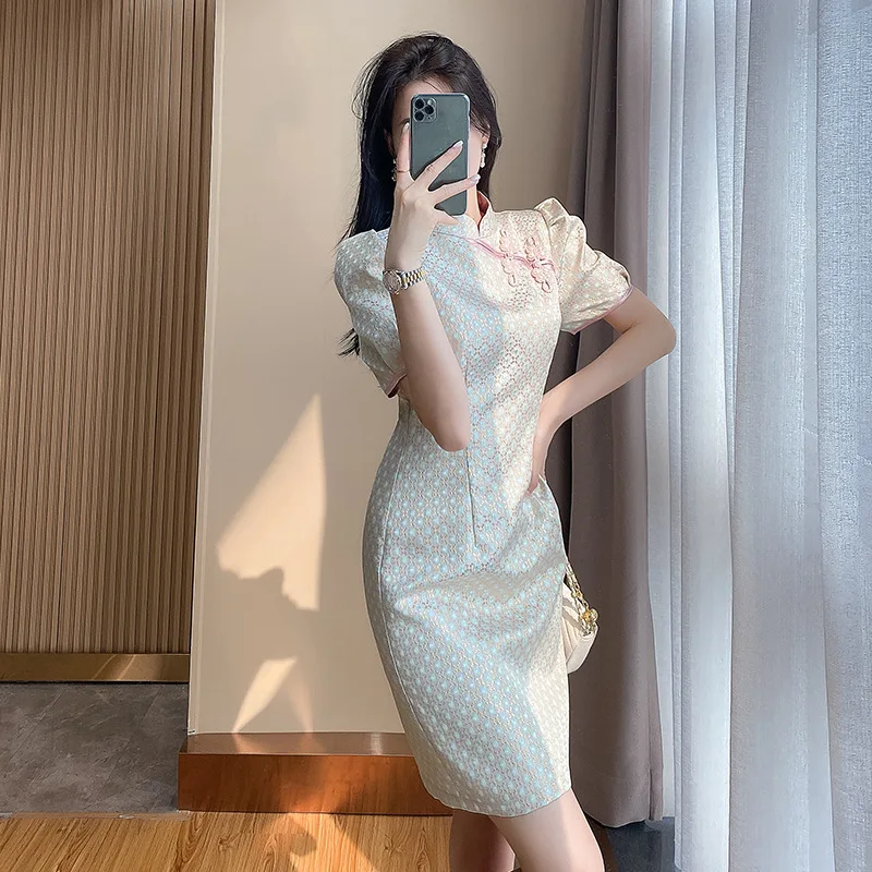 2024 Spring/summer New Chinese Style Button Improvement Bubble Sleeves Qipao Waist Slim Appearance Dress Stand-up Collar Short