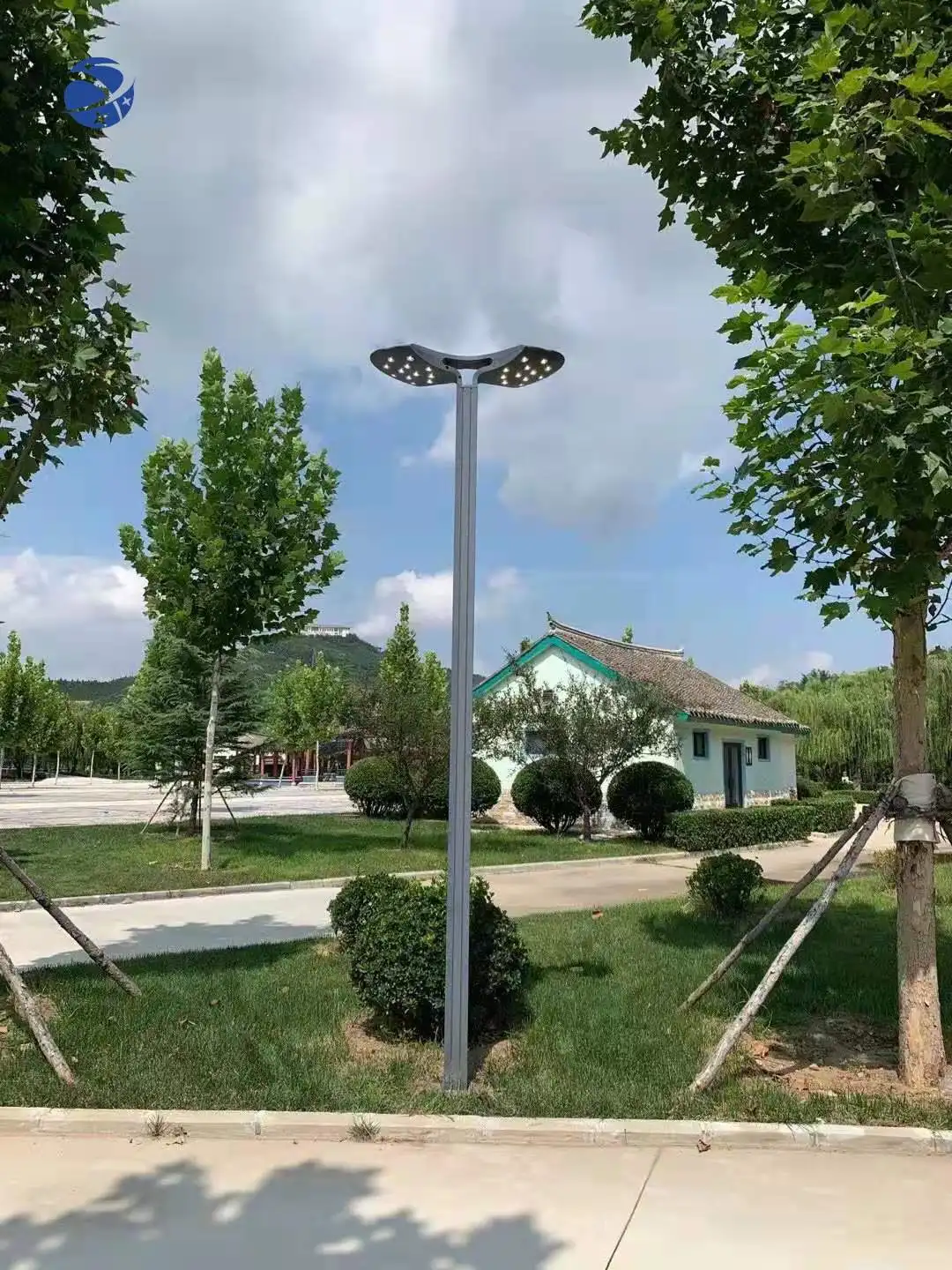 High Quality City Street Park 520w 650w Die-Cast Aluminum Smart Outdoor Led Garden Lights