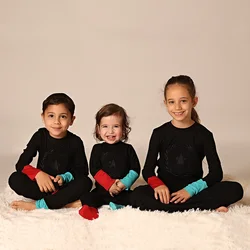 AA SS25-Embroidered Badge Girl Robe Maxi Dress Baby Rompers Kids Set Boys Pajamas Family Matching Clothing