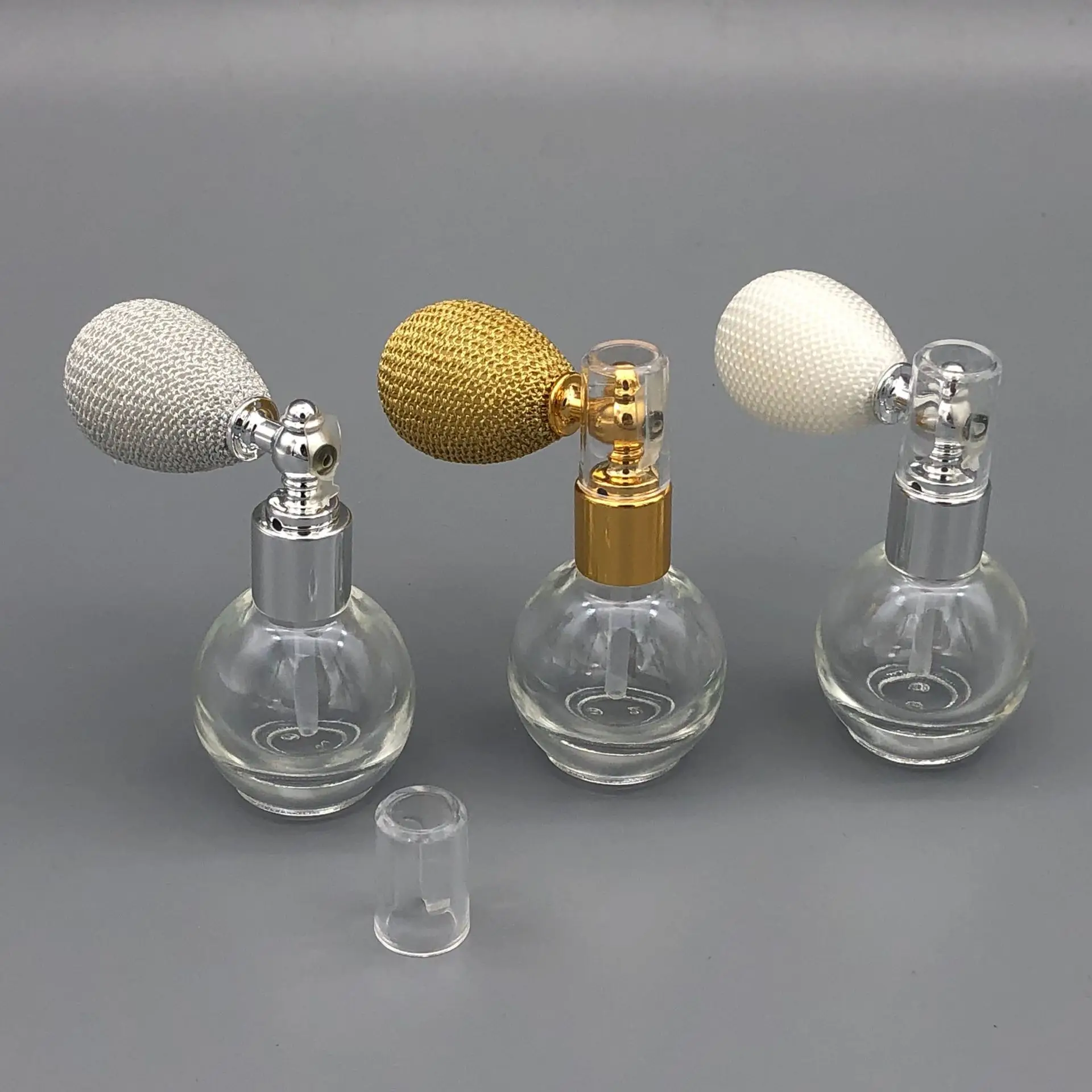 

15ML Perfume Spray Bottle Empty Glass Air Press Travel Cosmetic Spray Round Body Mak Glitter Refillable Mist Atomizer Glass