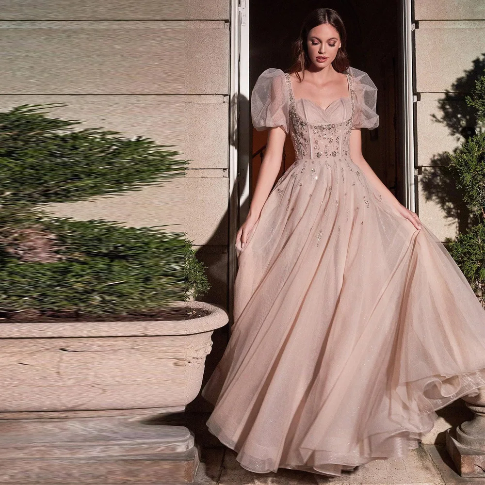 Maßgeschneidertes Ballkleid mit Puffärmeln 2026, Sweetheart-Ausschnitt mit Perlen, A-Linie Abendkleid, Glitzer-Tüll Maxikleid