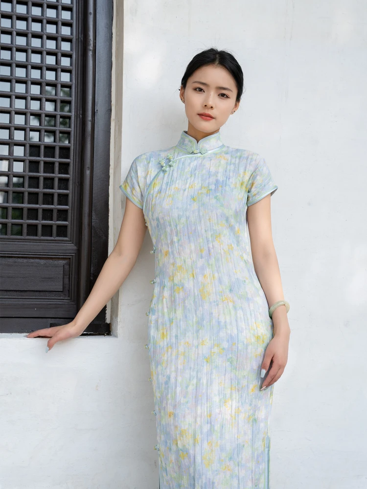 

Новое китайское свободное длинное платье-ципао из синей льняной марли для повседневной носки, летняя модная женская традиционная одежда