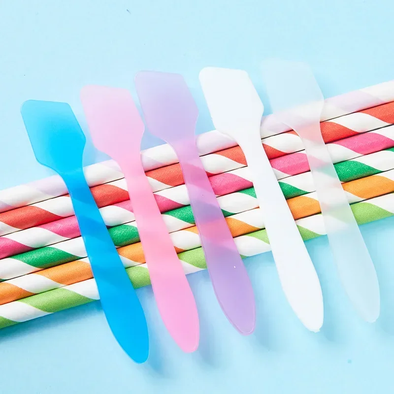 

50Pcs Reusable Face Cream Facial Mask Spatula Facial Mask Shovel Spoon Cosmetics Mixing Tool Facial Makeup Applicator DIY Tools