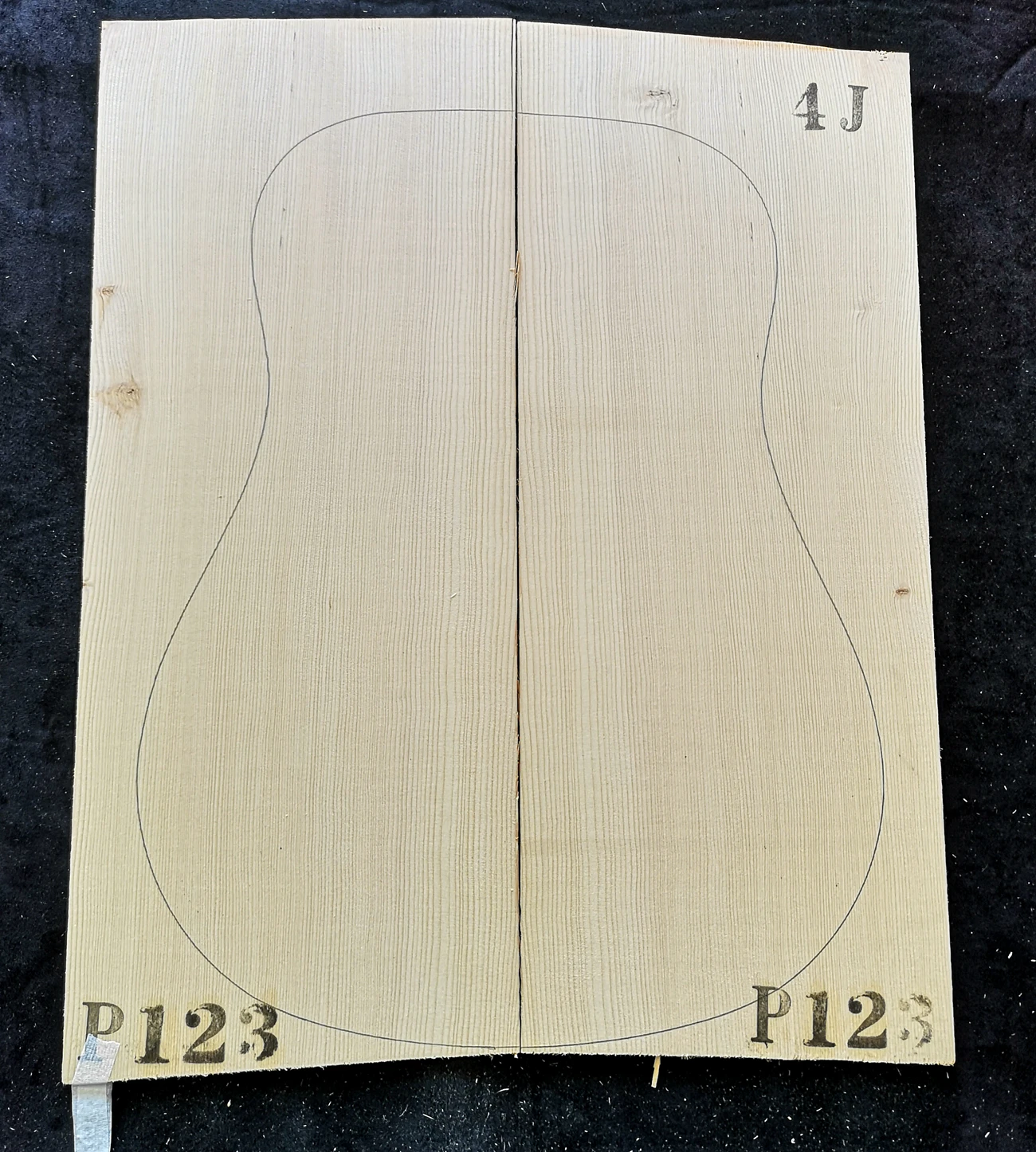 4#Grade Picea Abies Alps Spruce Solid wood Guitar Top 41 Inch DIY Wood Guitar Panel Handmade Guitars Making Material