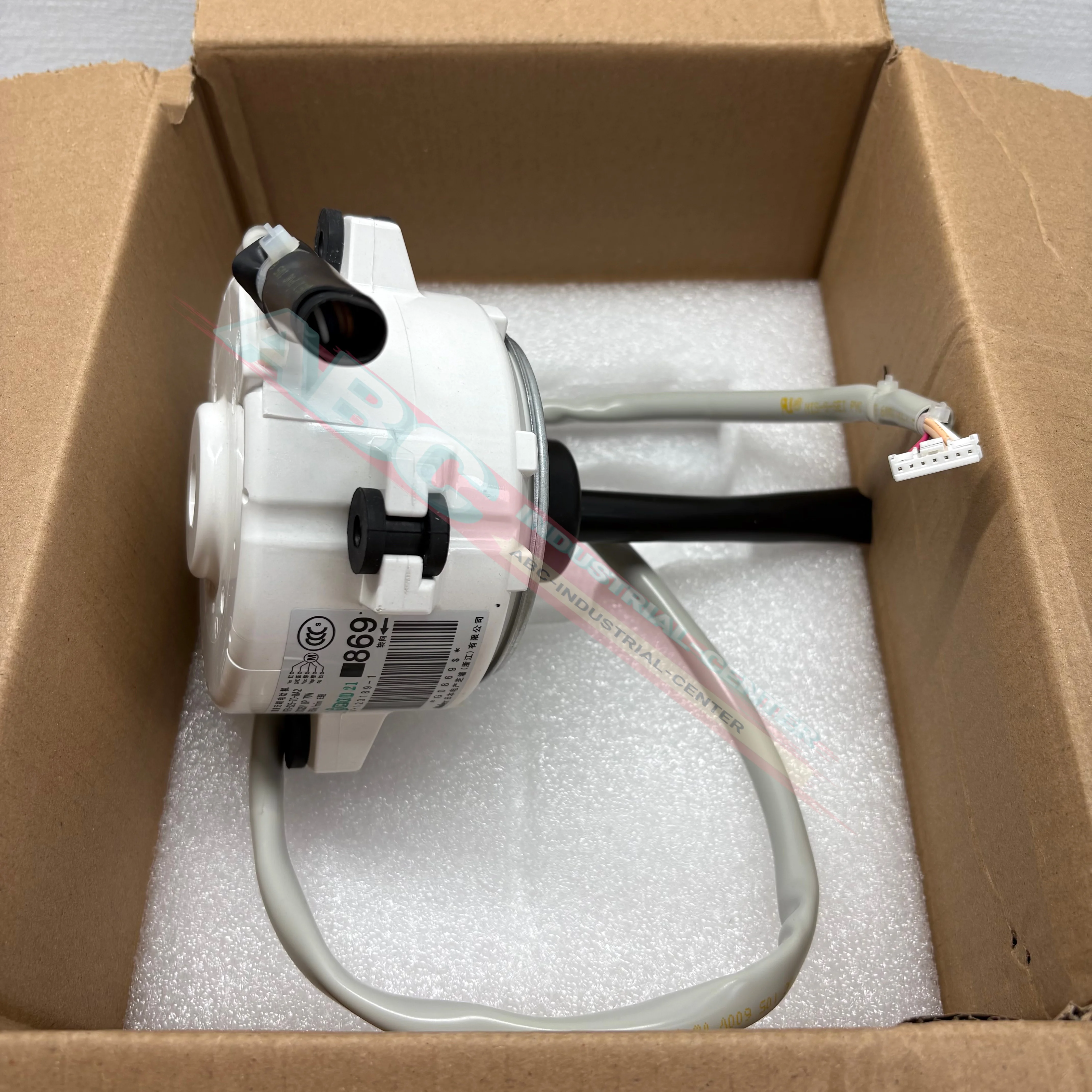 KFD-325-70-8A2 DC325V 8P 70W new Brushless DC Air Conditioning Motor in box