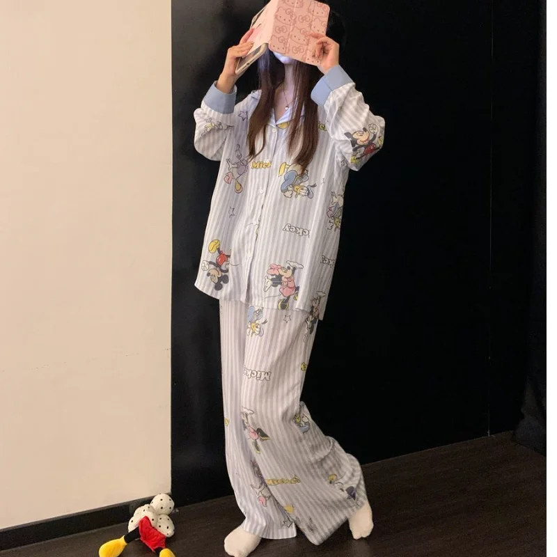 

Женская рубашка в полоску в стиле аниме, с длинным рукавом, для весенних прогулок, с защитой от солнца, свободного кроя, в стиле «ленивый шик», корейский мультяшный стиль, для студентов общежития