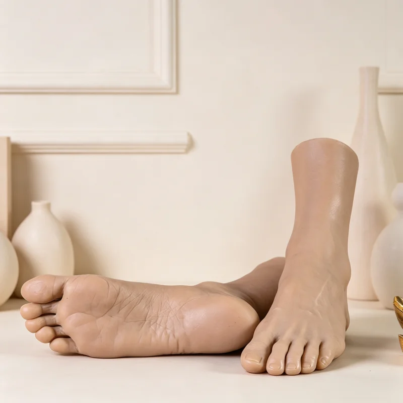 Strong Male Silicone Foot Model Lifelike for False Nail Practice Massage Display Prop for Shoes And Socks Photography