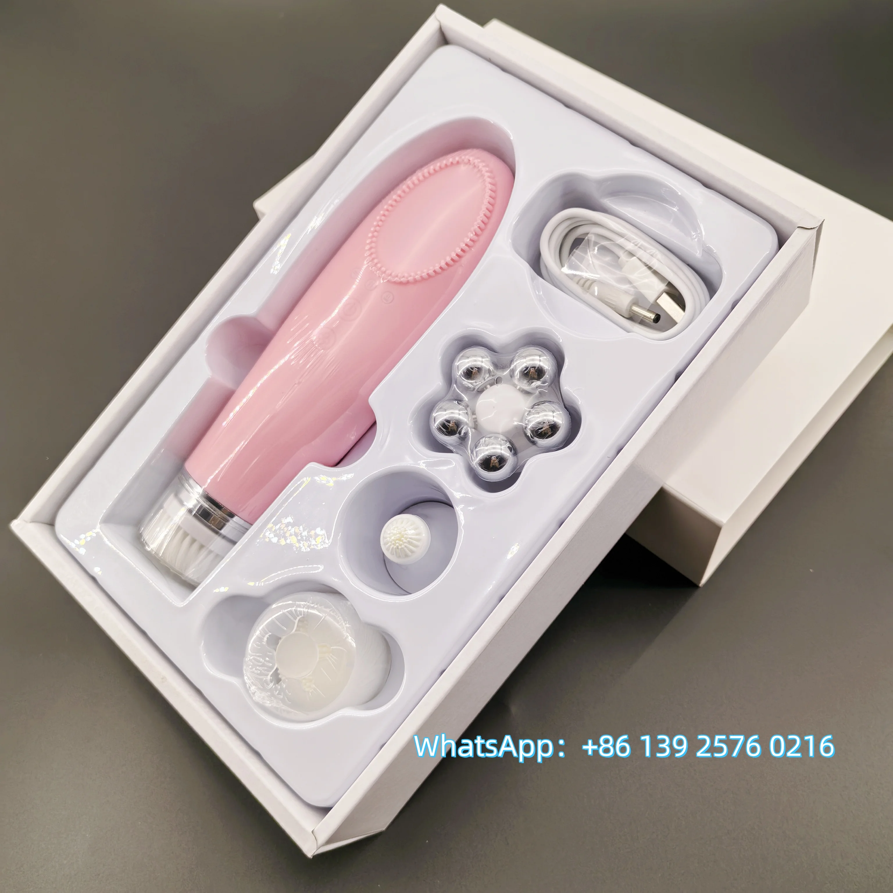 New Arrival Skin Care Device Waterproof Soft Silicone Face Washing Brush Facial Massager Electric Cleansing Brush