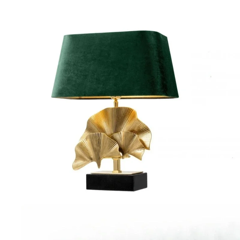 

American light luxury pure copper ginkgo biloba leaf all copper desk lamp soft decoration design