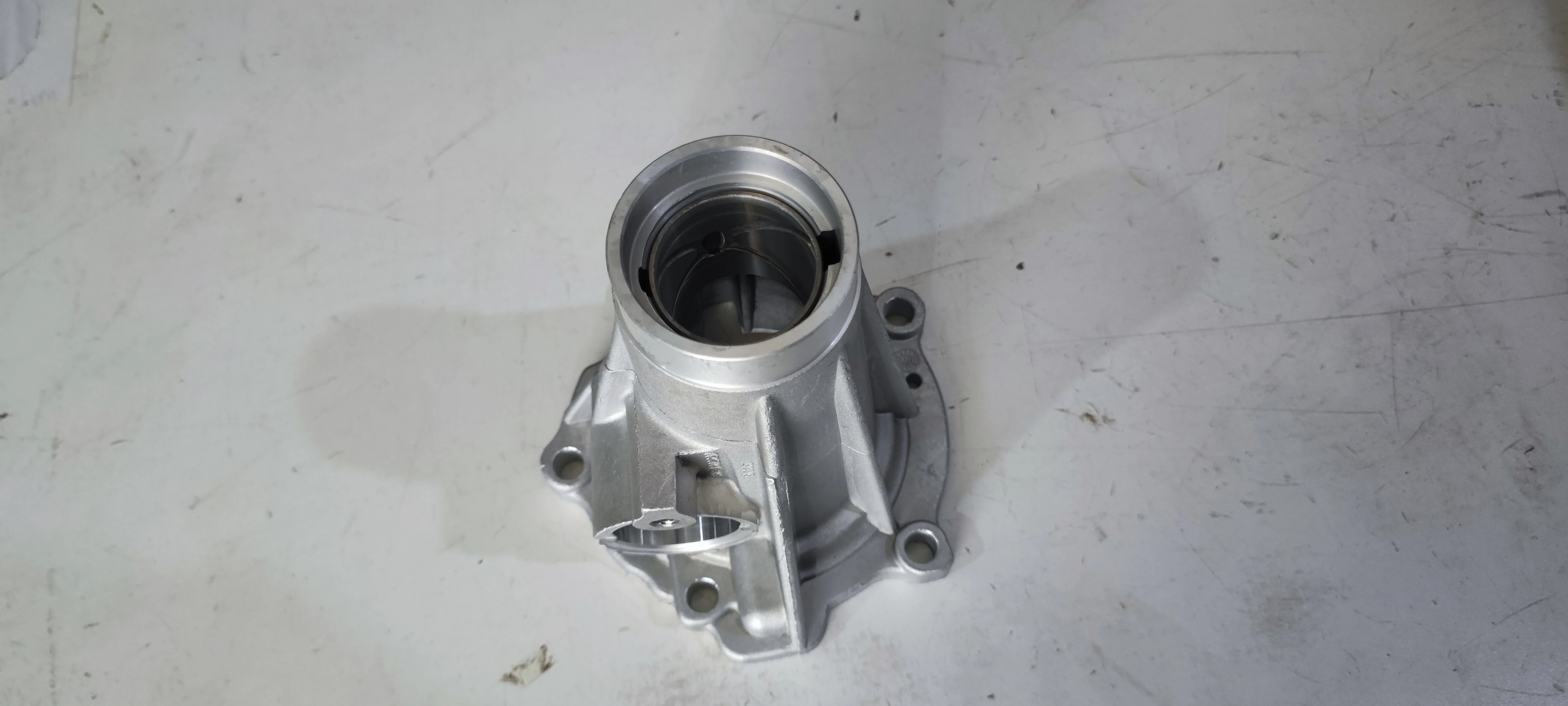 Original Transfer Case Rear Housing SC-1802320 for Great Wall Haval