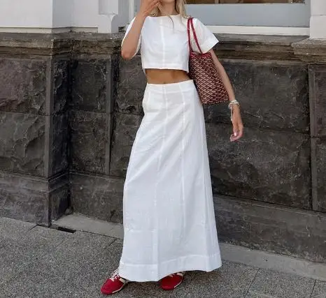 

White Cotton and Linen Round Neck Crop Top, Long Skirt Set, 2025 Summer Fashion New Two-Piece Set for Women