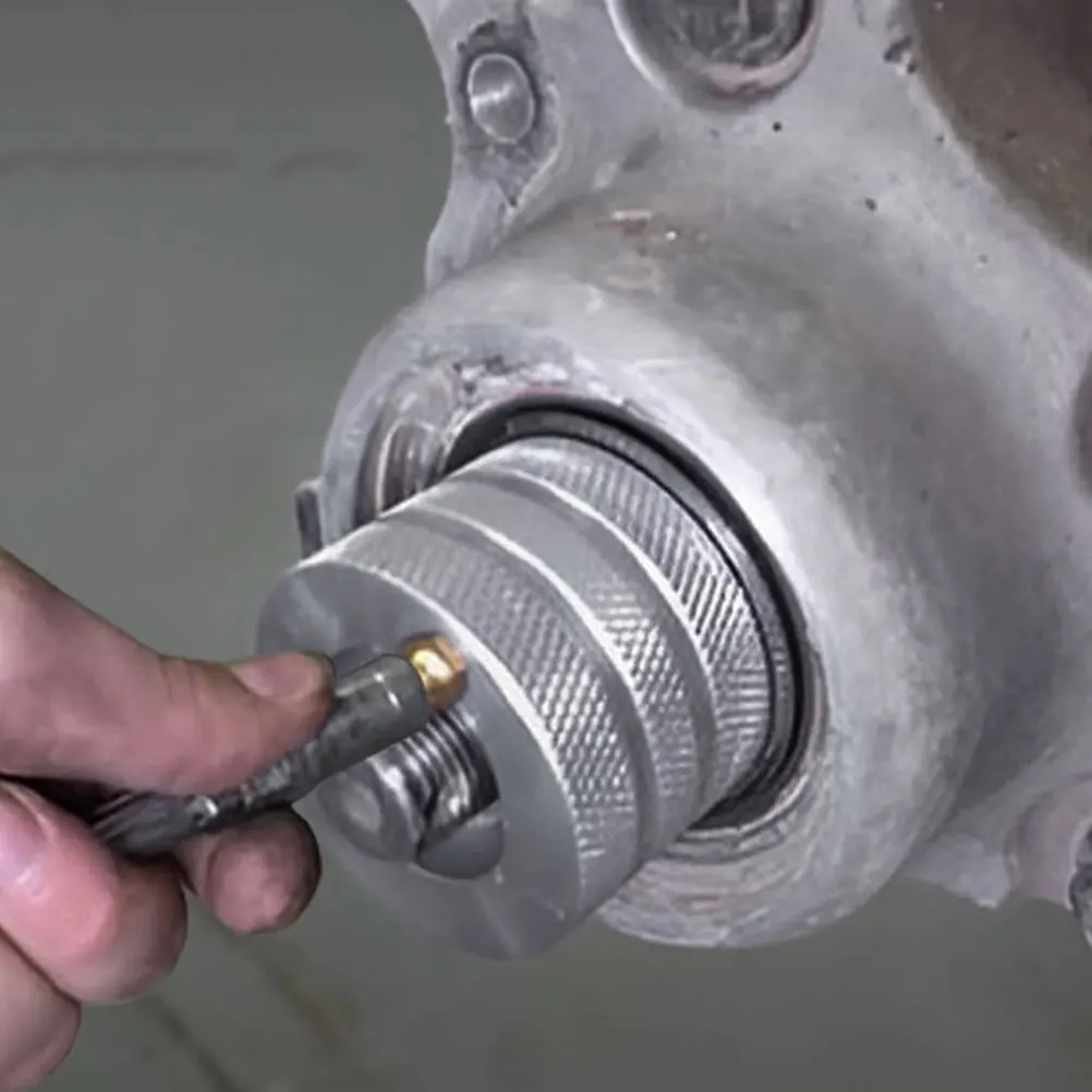 

Wheel Bearing Lubricator Greaser Tool Car Oiling Supply Replaceable Part Efficient Greasing Durable Multi Functional Design