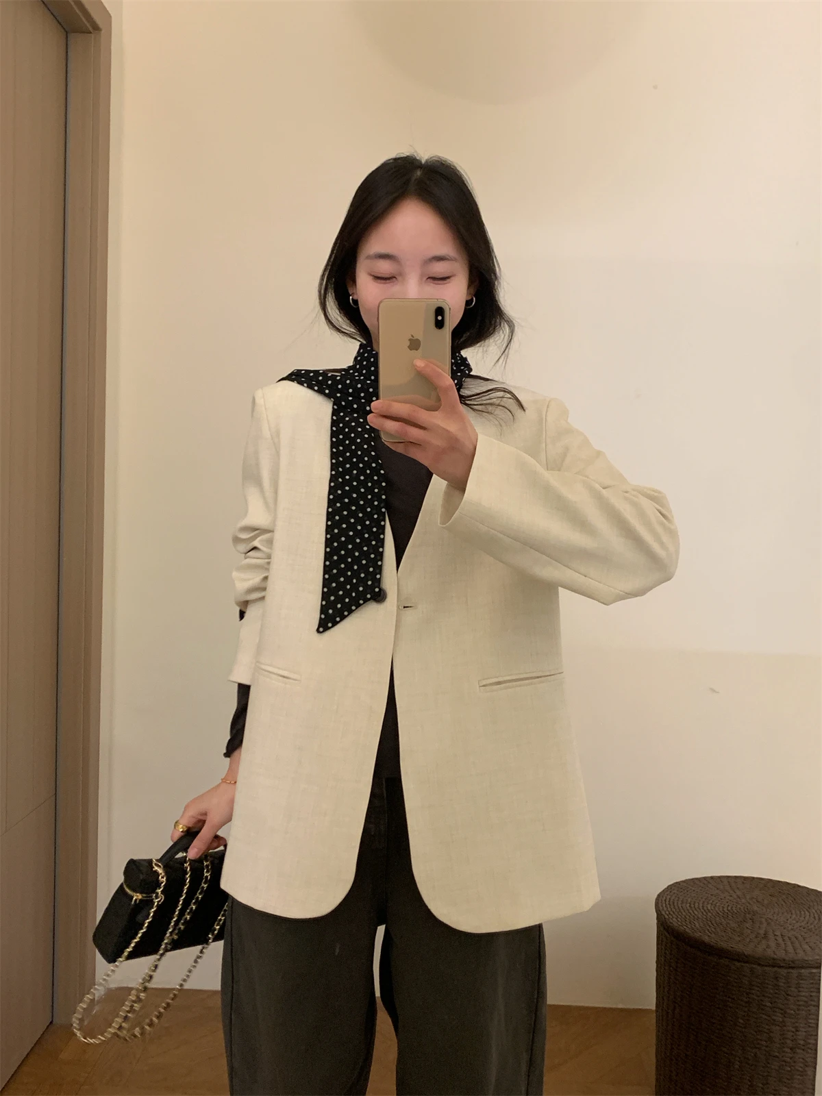 Elegant V-Neck Silk Scarf Shoulder Pad Suit Jacket Women's 2026 Spring New Simple Commute Versatile Long Sleeve Top
