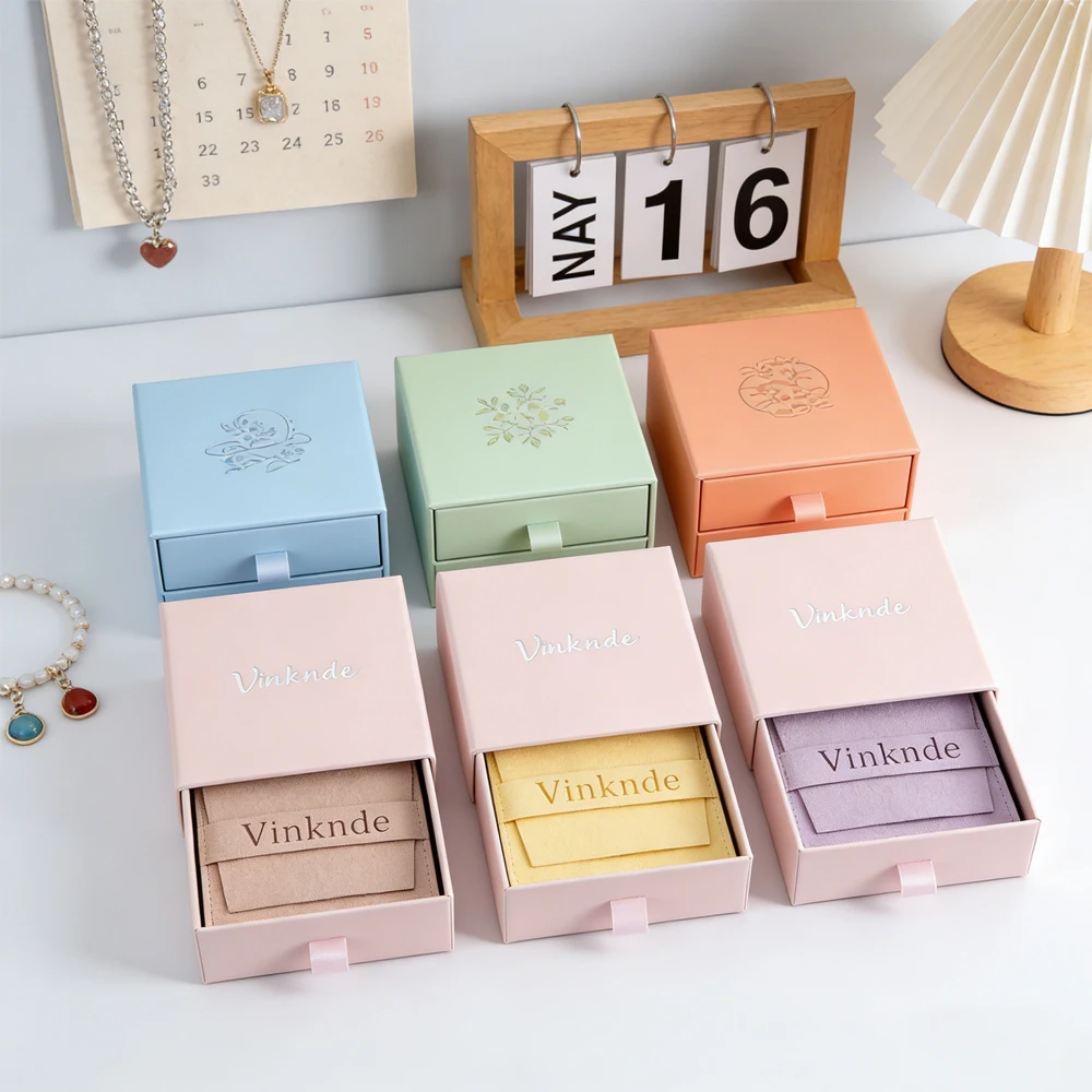 

24pcs Custom Logo Drawer Sliding Jewelry Boxes Cardboard Luxury Gift Box for Earing Necklace Bracelet Jewellry Microfiber Bag