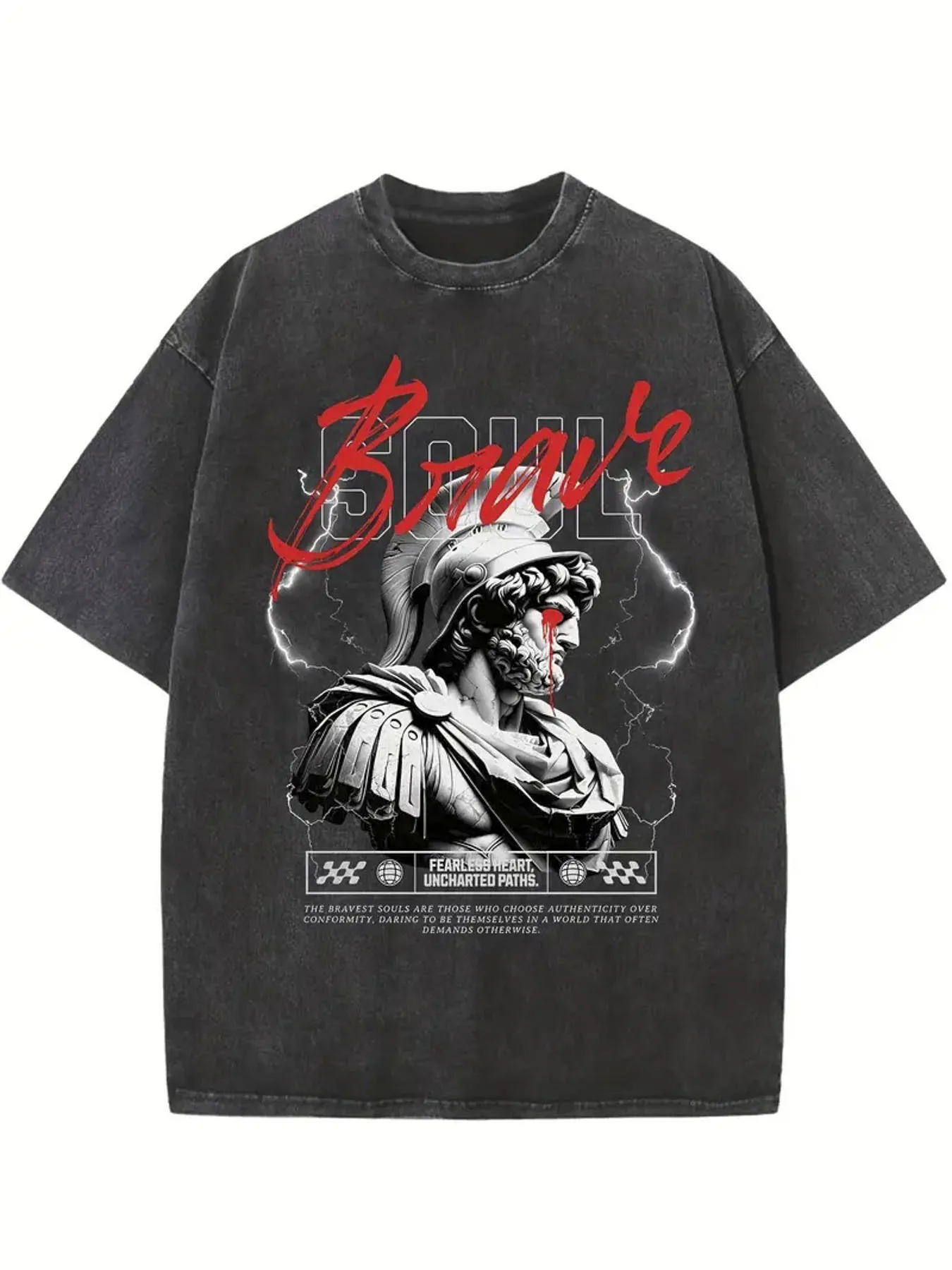 A 230g Washed T-Shirt with a Brave Soul Print - Vintage Street Style with a Statue of Liberty Design, Crew Neck Design, Comfortable for All Seasons, Machine Washable, Perfect for Casual Wear or as a Holiday Gift, Retro T-Shirt