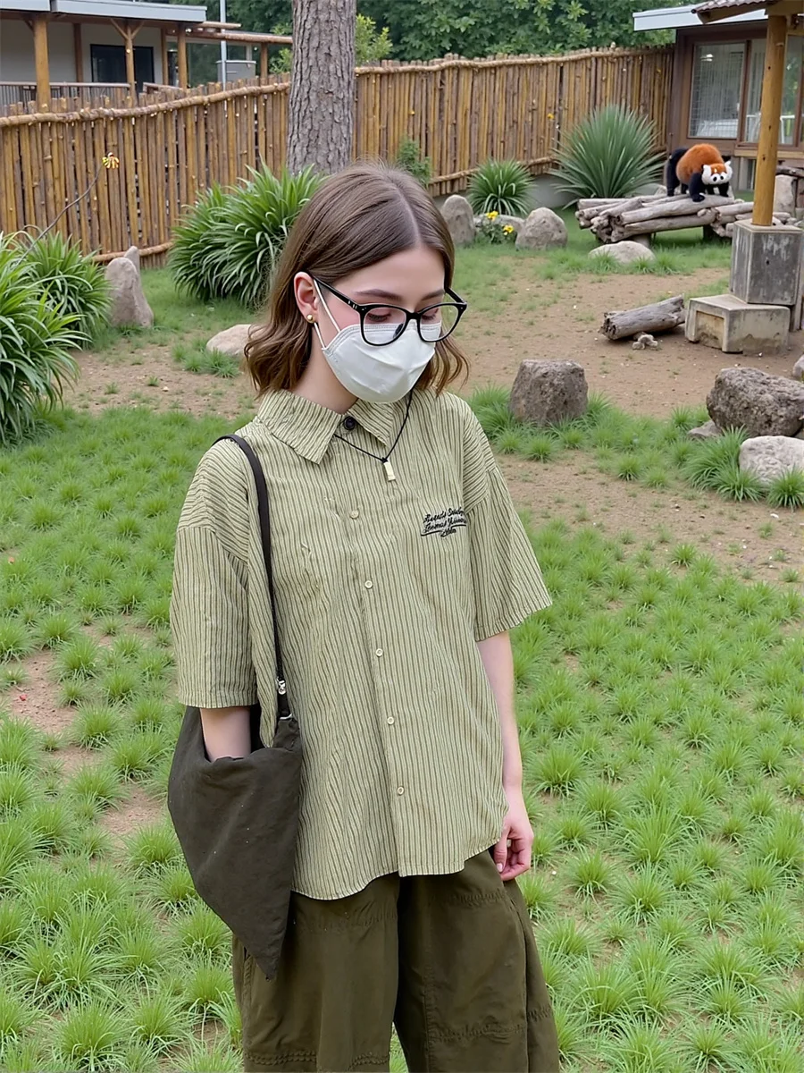 قصيرة الأكمام النساء قمصان الحفلات السيدات مخطط خط عمودي طباعة زر الجبهة عادية بسيطة الأساسية الحد الأدنى قمة الموضة #2