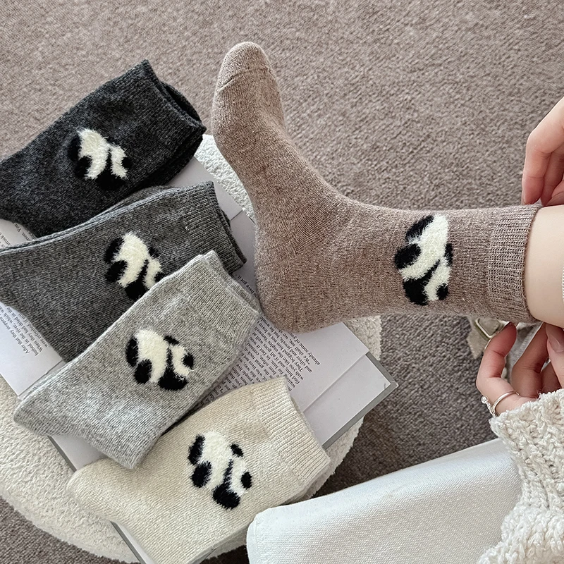 

Толстые носки для женщин, новые новинки, осенне-зимние теплые носки, длинные уличные повседневные носки для девочек, милые носки с героями мультфильмов, шерстяные носки высокого качества для дома