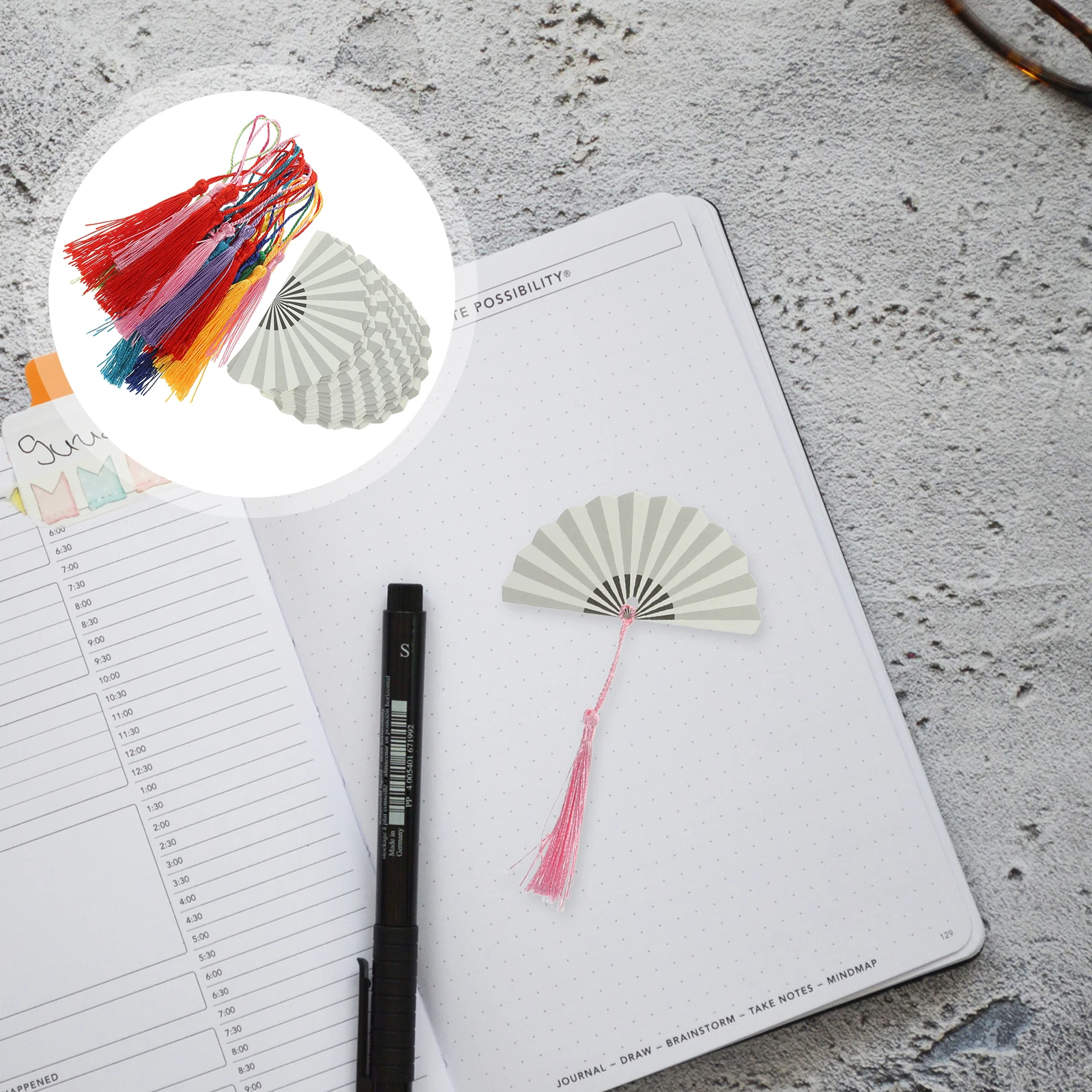 25 Blank Fan Paper Blank Bookmark Bookmarks 350g Cardstock DIY Material Unpainted Tags Tassel for Students Christmas Gifts