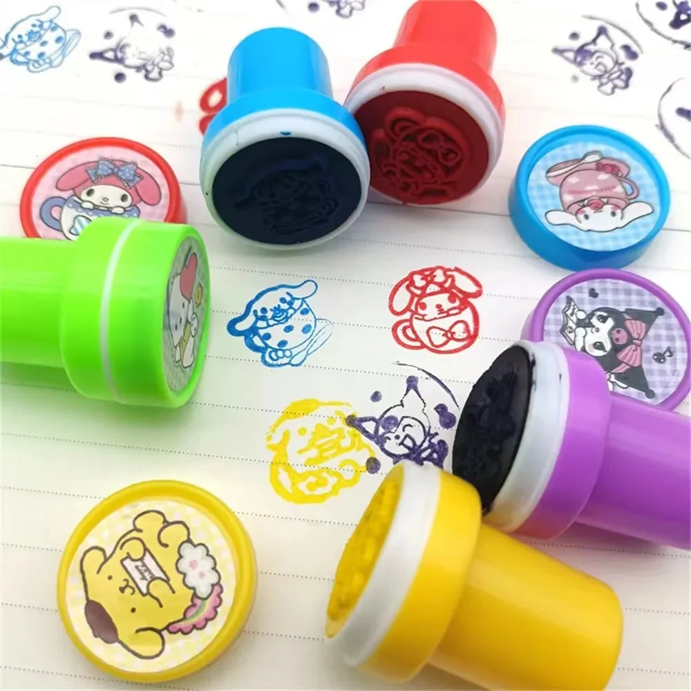 10/20/30 unids/set Sanrio Hello Kitty sellos de tinta automática dibujos animados Kuromi Melody Cinnamoroll patrón colorido sello juguetes regalos de cumpleaños