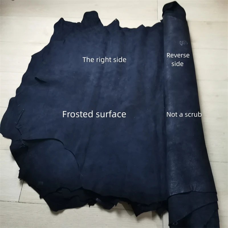 1 mm braunes schwarzes Schaf-Wildleder. Oberleder. Echtlederstoff. Handgefertigtes DIY für Kleidung im Inneren. Paketkante. Ganzes Schaffell – Detail 7