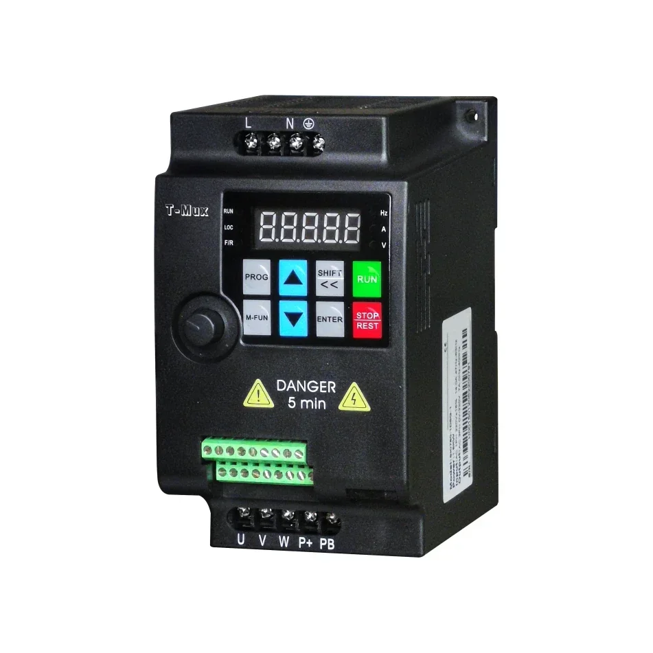 Mini solar pump inverter 1.5KW 3 Phase 380V 50/60HZ DC input AC output VFD frequency converter motor drive controller