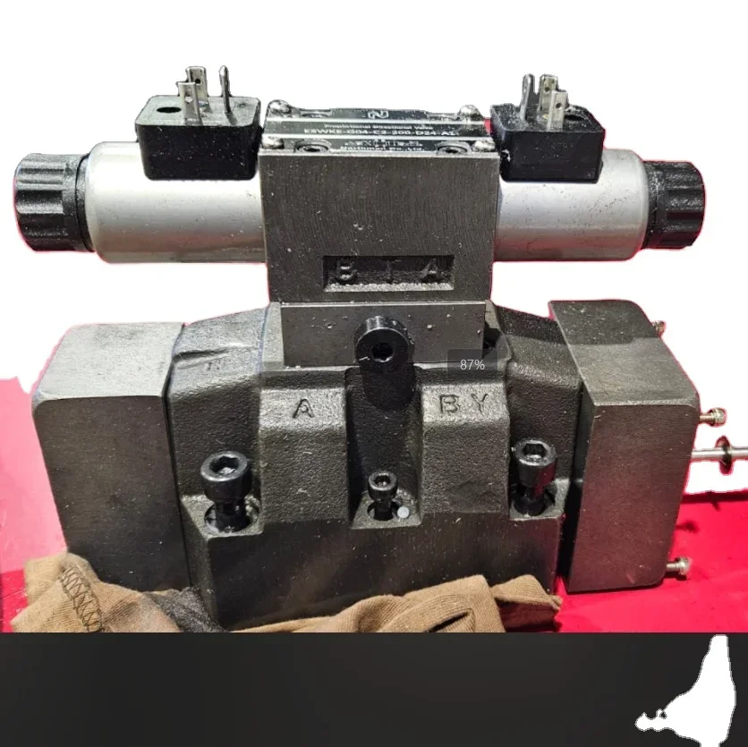 

-G04-C2-200-ET-D24-K31-A1 Proportional Directional Valve SW-G04-C9-ET-A240-20