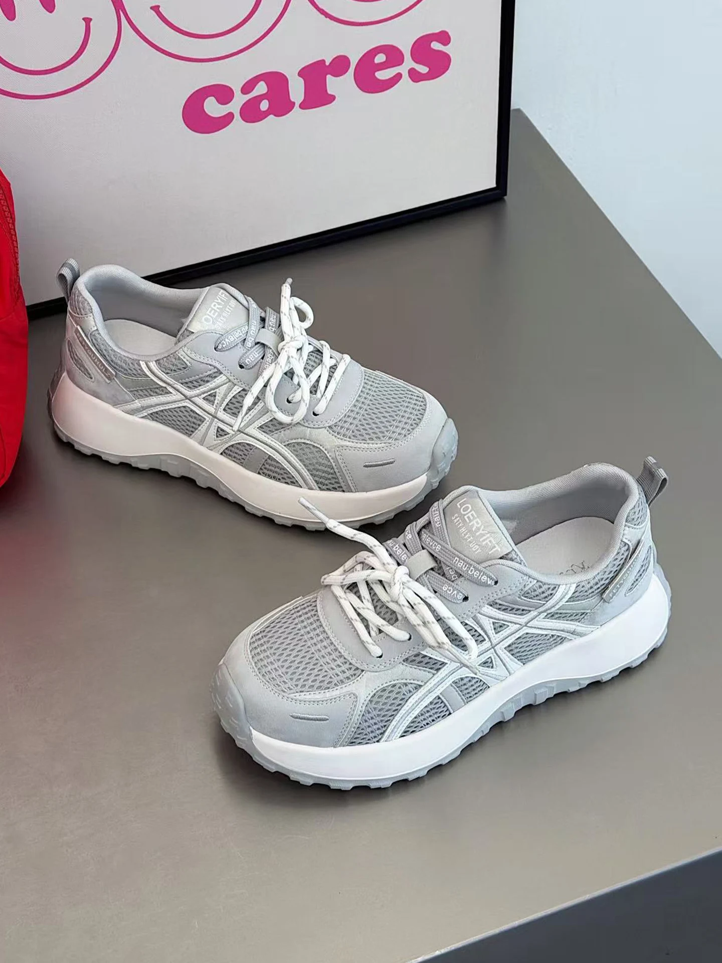 scarpe-da-donna-de-xin-in-mesh-traspirante-leggere-e-comode-con-suola-morbida-stile-casual-alla-moda-collezione-primavera-2026