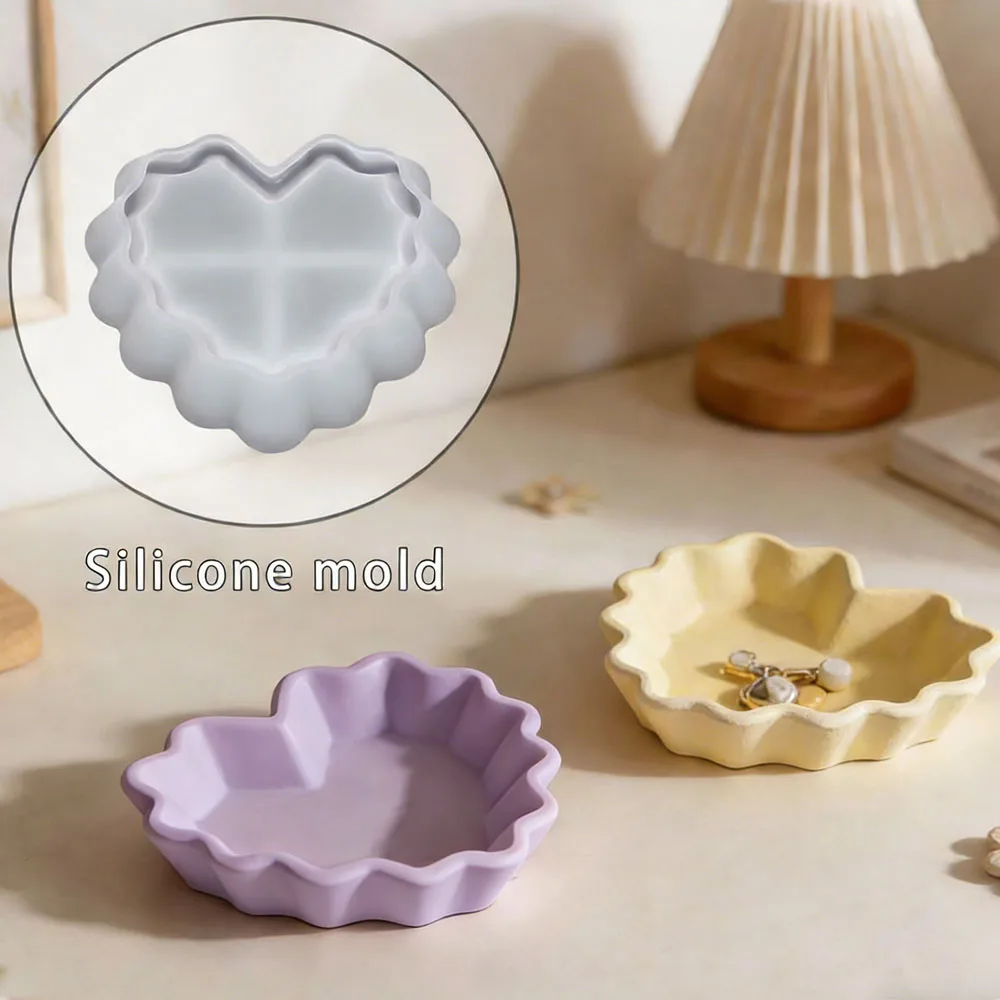 

Heart-shaped Storage Bowl Silicone Mold Love lace Jewelry storage Tray Silicone mold, Handmade Home Decoration Storage mlod