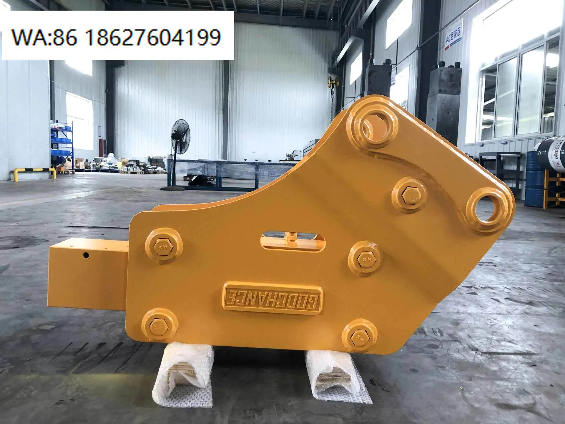 

Concrete Breaker GCB60T SB40 Side Type Hydraulic Breaker for Skid Steer