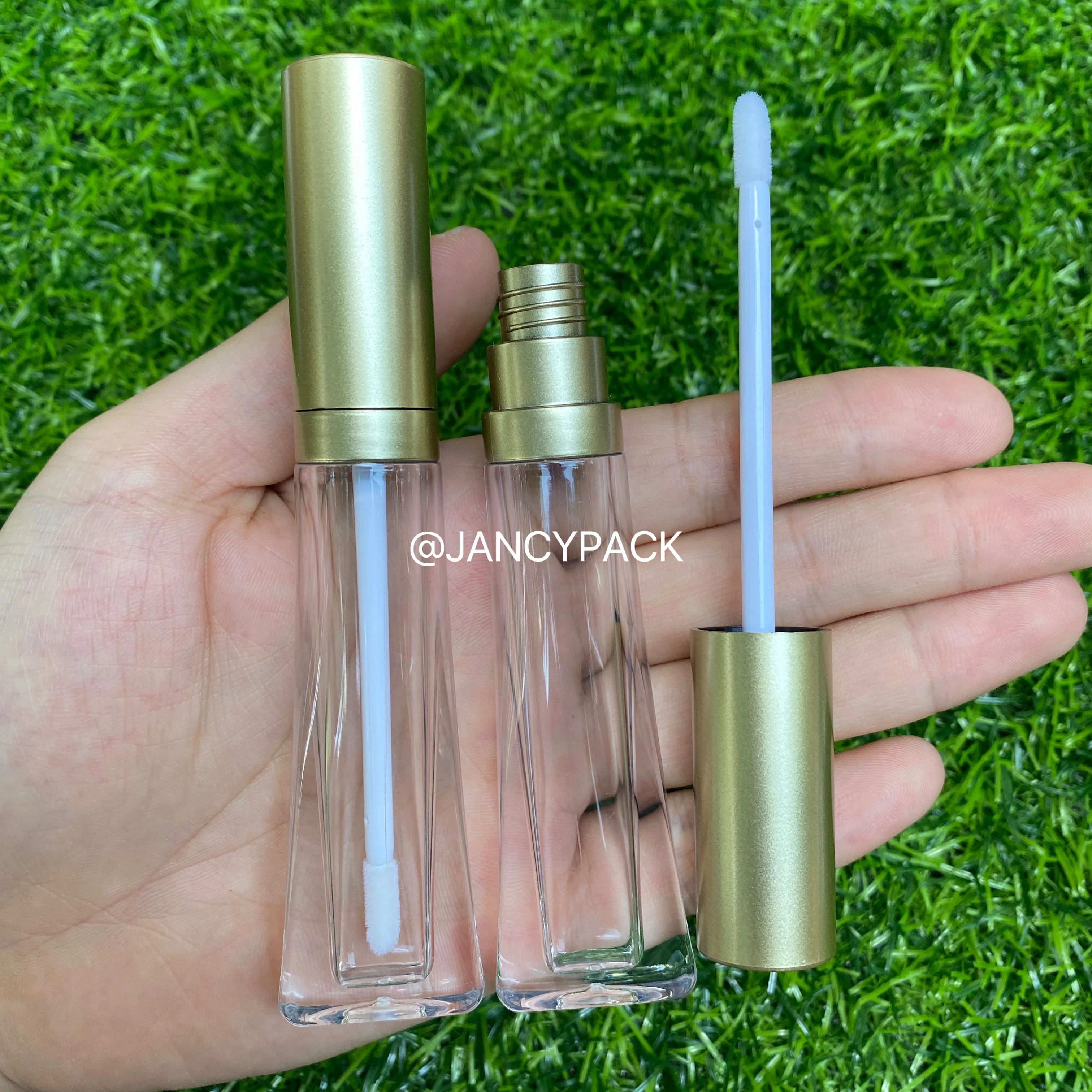 

6ML DIY Gold Lip Balm Tube Container With Cap Empty Lipstick Bottle Empty Lipgloss Tube With Wands 5ml Lip Gloss Lip Glaze Tube