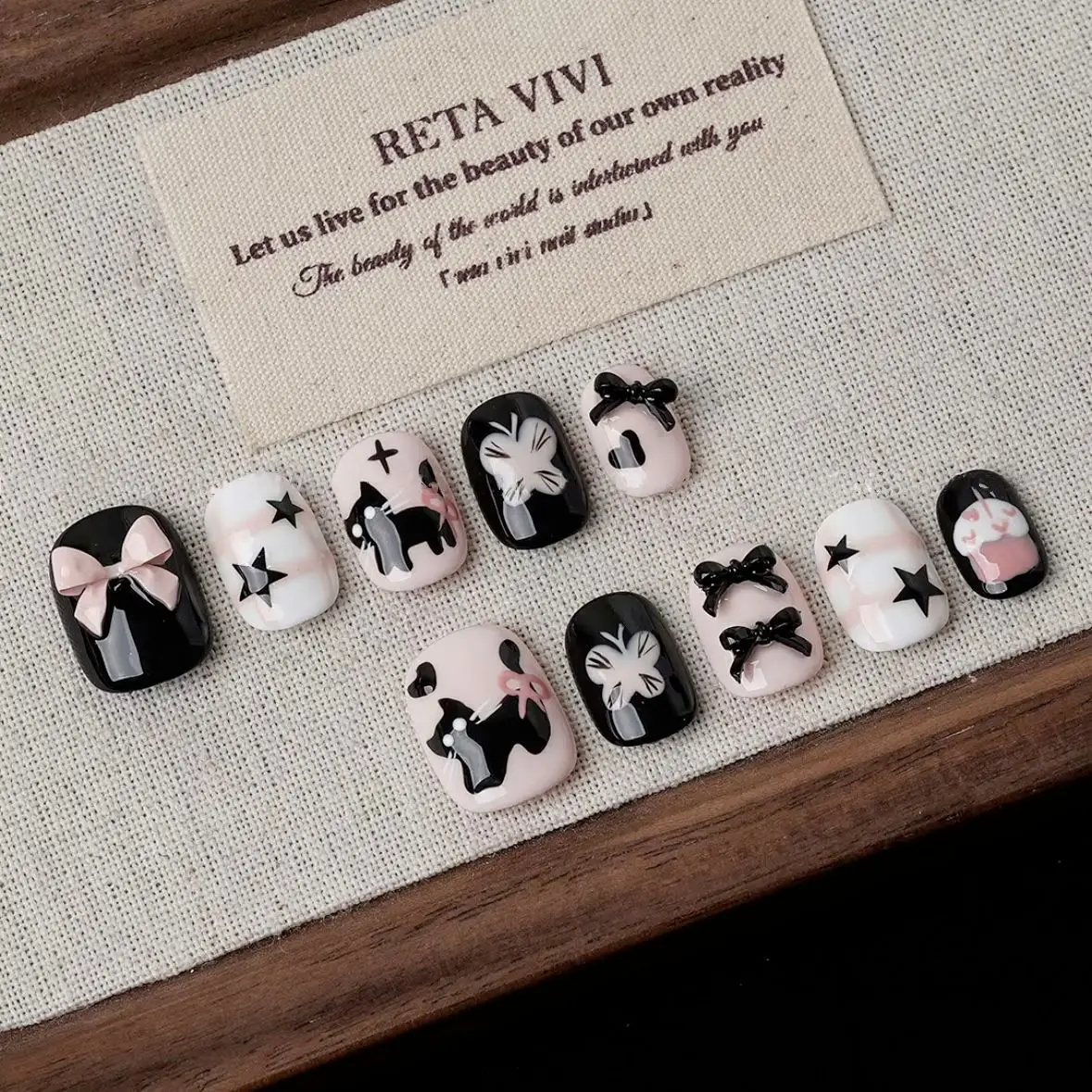 

24PCS Cute Short Square Press on Nails Black Pink Cat Bow Star Design Glossy Finish Reusable Acrylic False Nails Kawaii Manicure