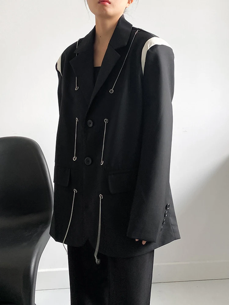 [EAM] Women Black Color-block Chain Big Size Blazer New Lapel Long Sleeve Loose Fit Jacket Fashion Spring Autumn 2024 1DH0427