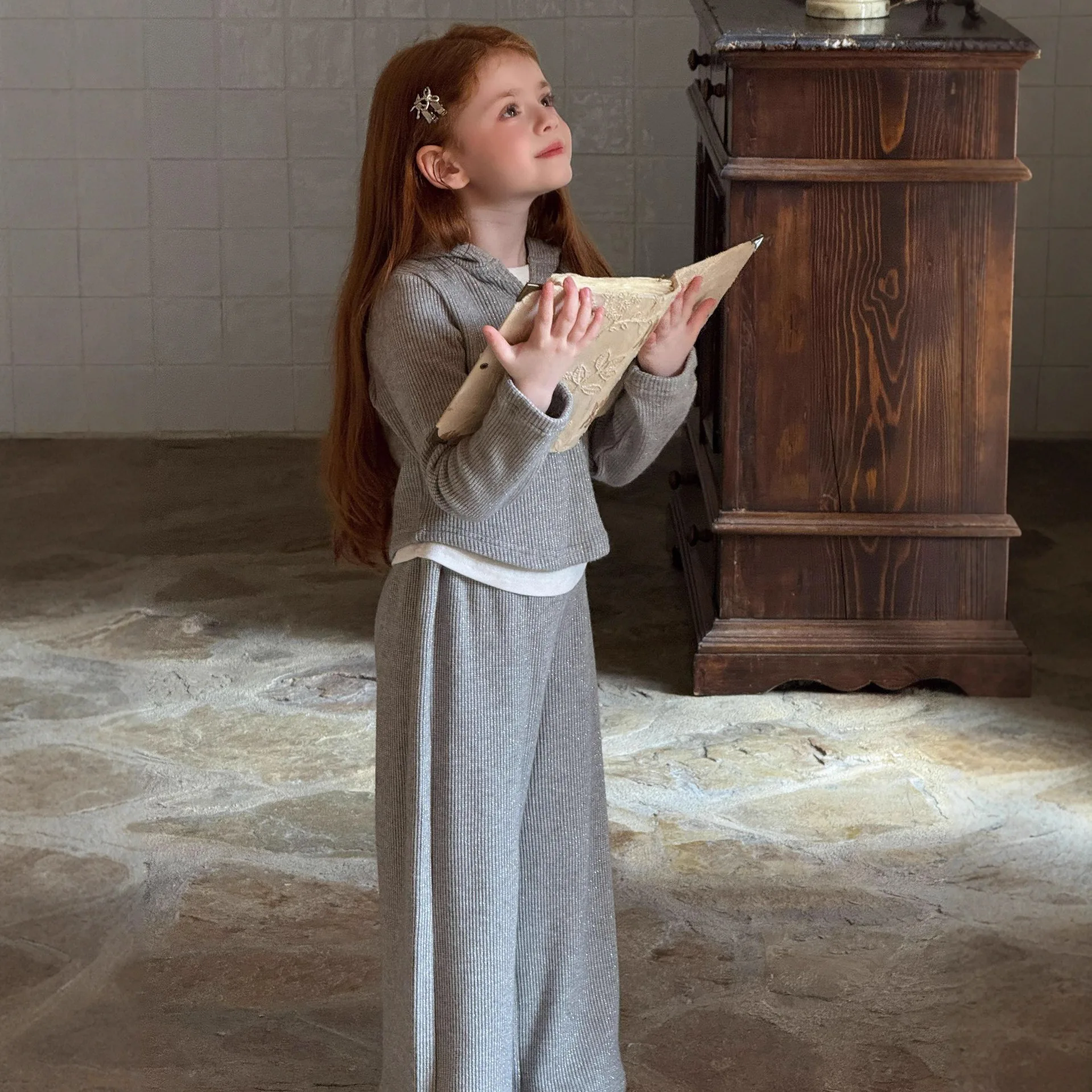 2025 Autumn and Winter New Children Clothing Girls Silver Silk Sparkling Three Piece Set Children Cotton Casual Pants Set