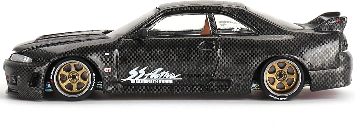 Skyline R33 Active Carbon RHD (guida a destra) Nero carbonio Progettato da Jun Imai Kaido House Special 1/64 Diecast Model Car
