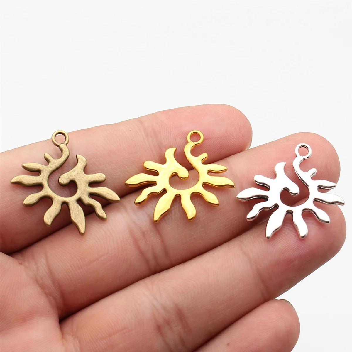 WYSIWYG 10pcs 27x20mm Pendant Sun Sun Charm Pendants For Jewelry Making Antique Silver Color Sun Pendants