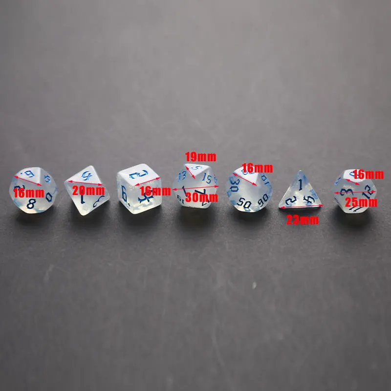 7 قطع D4 D6 D8 D10 D12 D20 مع أنماط منحوتة لمجموعة نرد متعدد السطوح لألعاب الطاولة