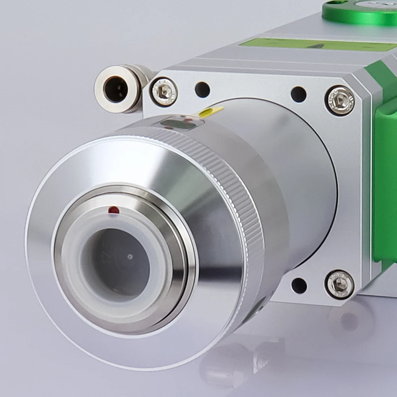 

Оригинальная режущая головка Raytools BT220 для 3D/2D оптоволоконных лазерных станков, в наличии, конкурентная цена