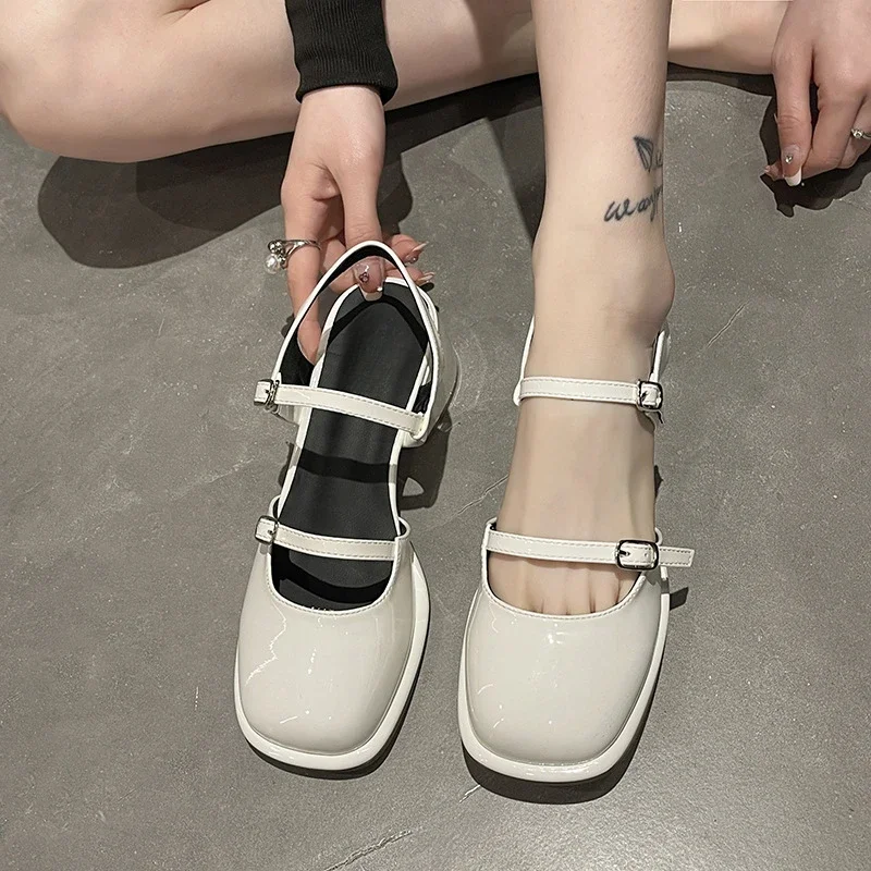 

2025 Summer New French Chunky Heels Back Empty Single Shoes Women Mary Jane Shoes Fashion All-match Sandals