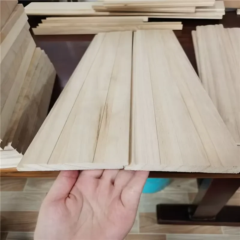 Manufacturer Custom Solid Smooth Surface Paulownia Carved Wood Panels