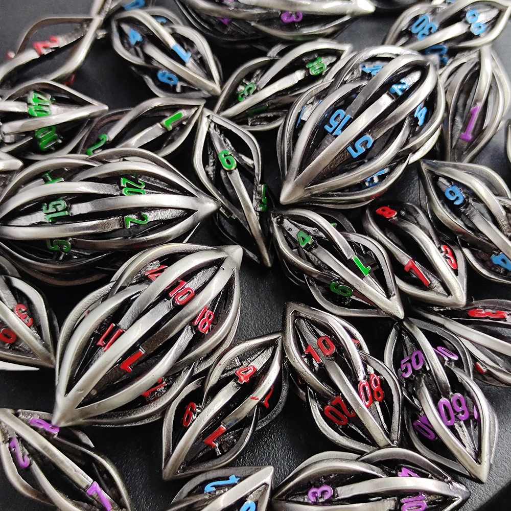 

Metal hollow mysterious dice RPG game dice set multi-faceted Cthulhu running group tabletop game role-playing dice D20D12D100D10