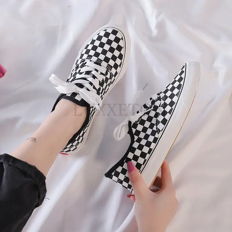 Thick Soled Canvas Shoes Trendy and Versatile Women Slimming Design Casual and Fashionable Breathable Board Shoes