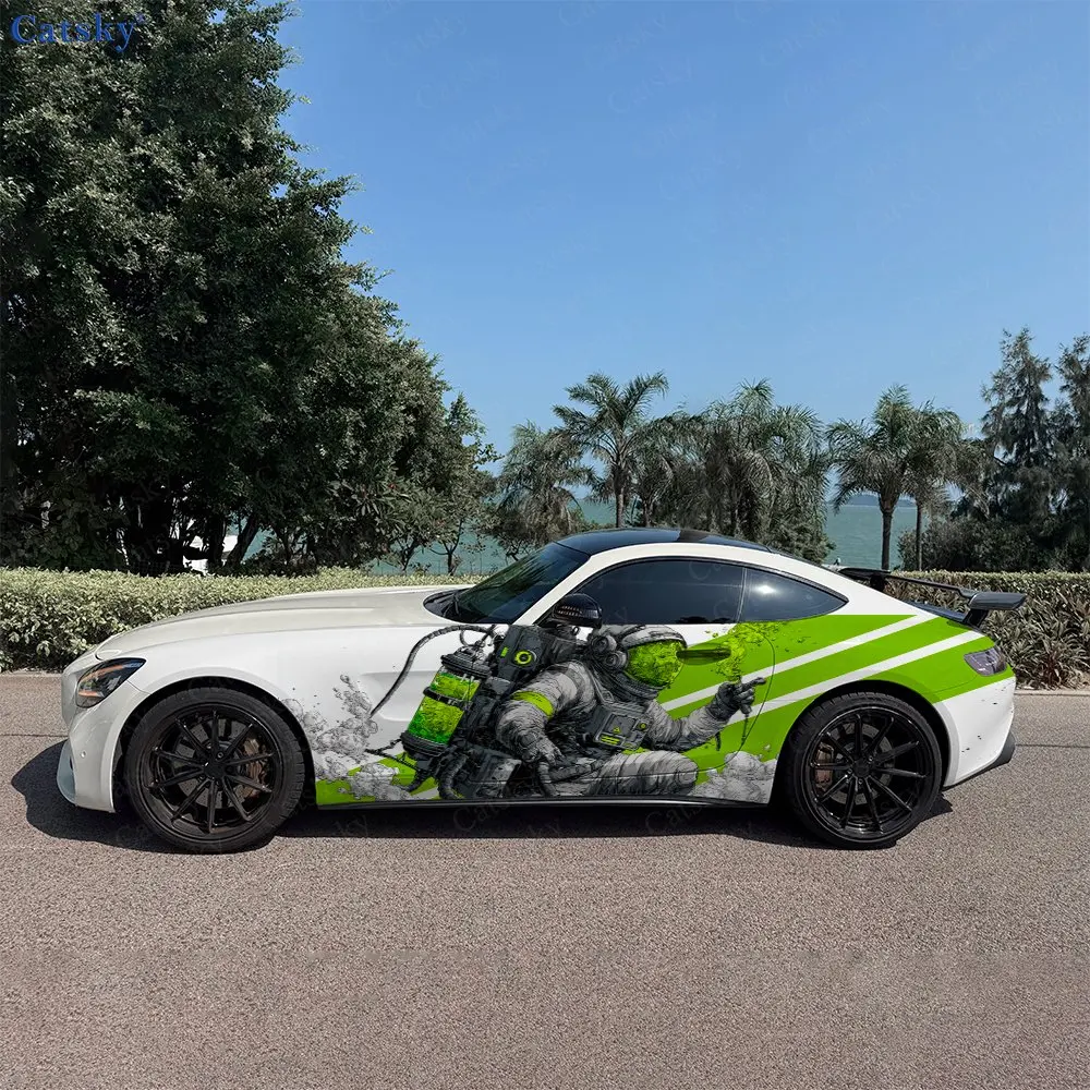 2pcs Splatter Astronaut Green Liquid, Durable, Fade-resistant, Enhance Vehicle Aesthetics With Artistic Design Car Vinyl Wraps